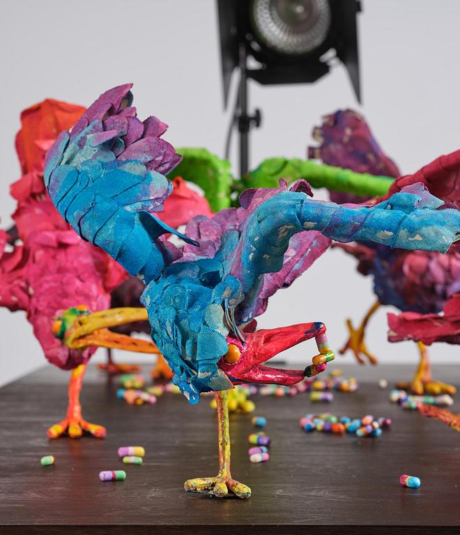 Nathalie Djurberg & Hans Berg, "A Thief Caught in the Act (Flock of Birds)".