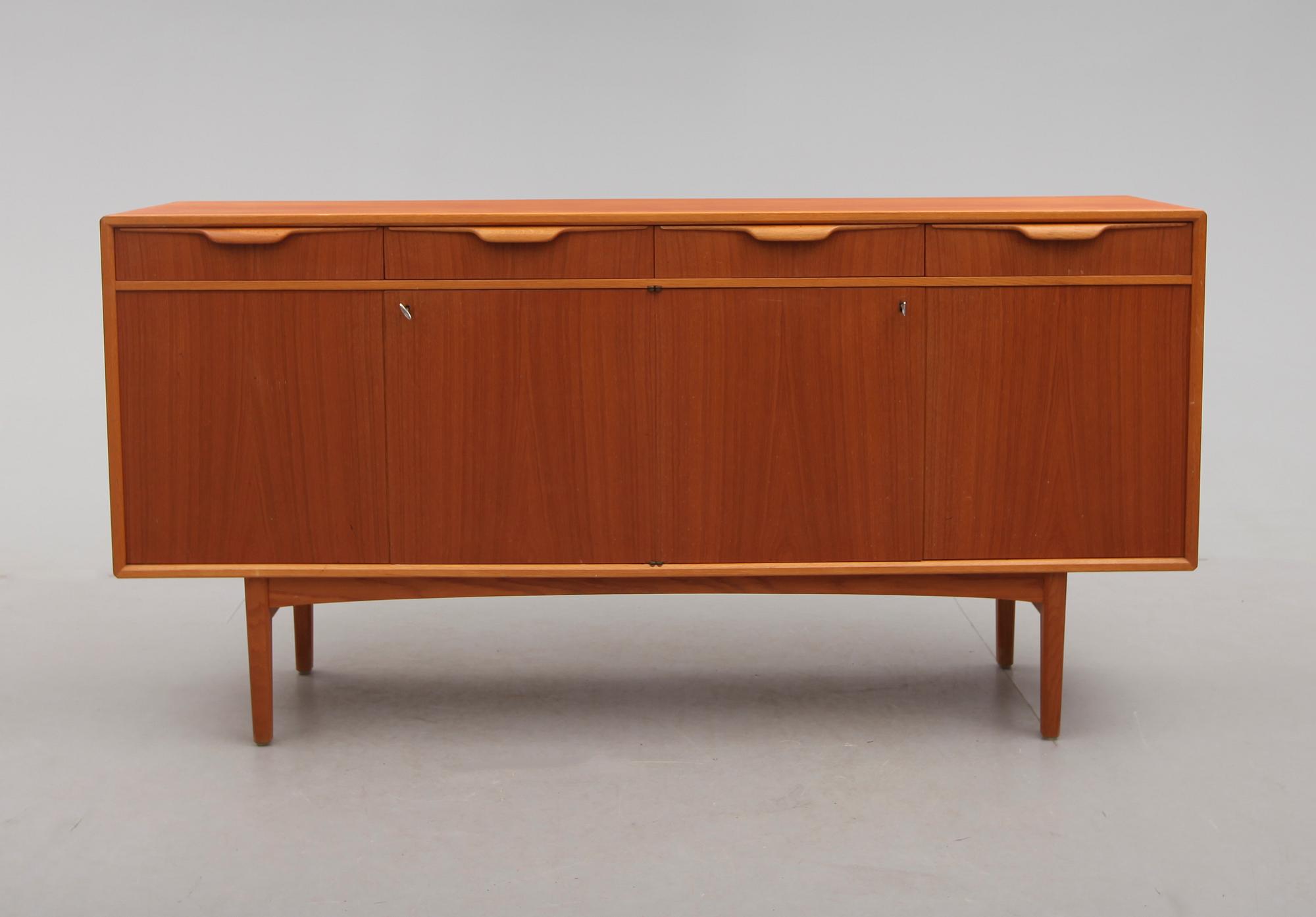 SIDEBOARD, 1900-talets andra hälft.