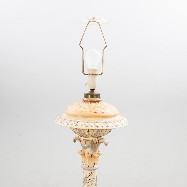 Golvlampa/Fotogenlampa Nyrenässans Rörstrand sent 1800-tal.