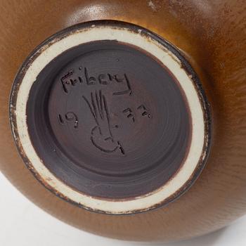 Berndt Friberg, a vase, Gustavsberg Studio, 1977.