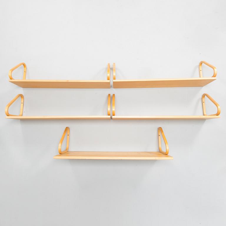 ALVAR AALTO, A set of five '112B' shelves for Artek, latter half of the 20th century.