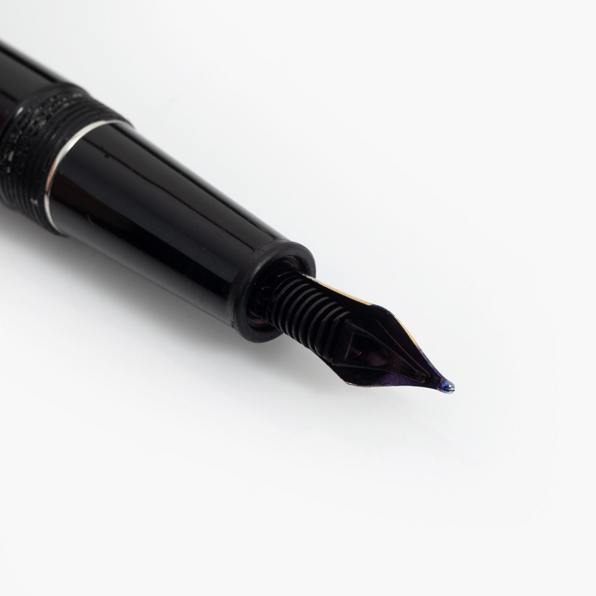 Monblanc, a 'Meisterstück Pix' fountain pen.