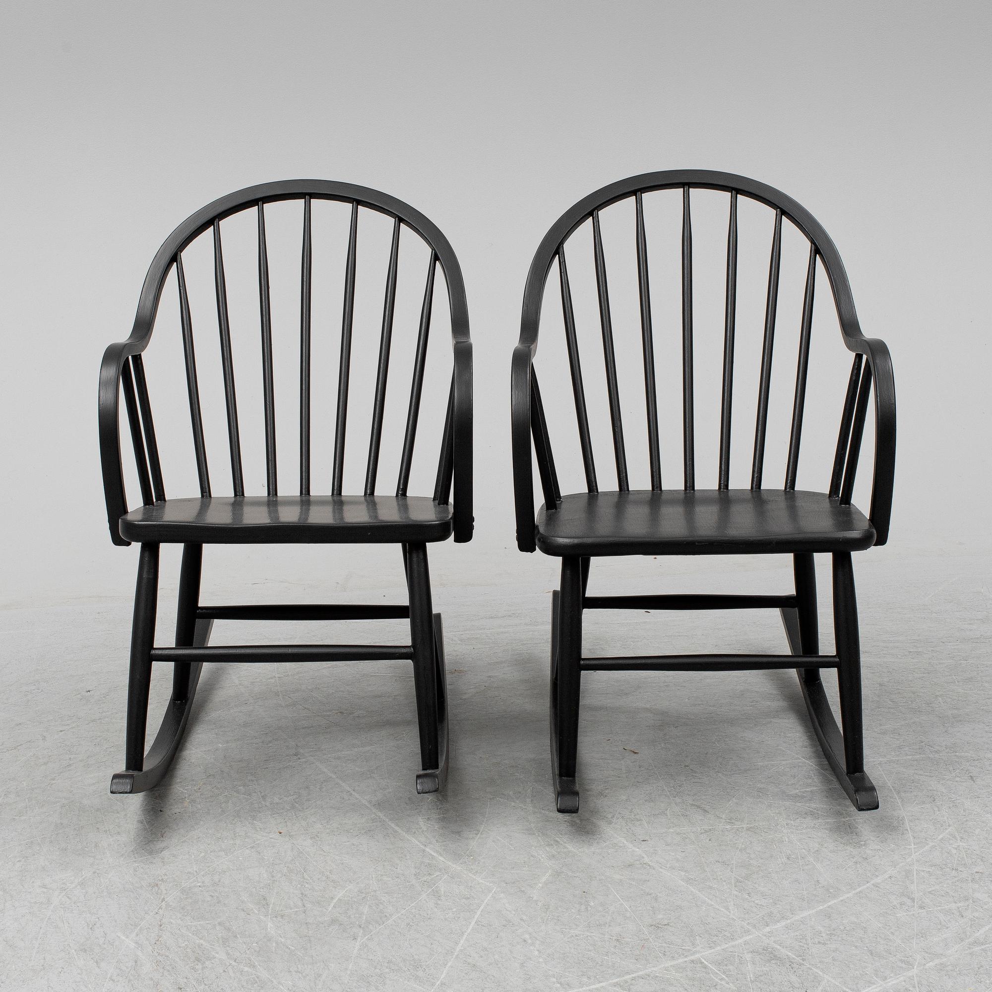 A PAIR OF ROCKING CHAIRS EDSBYVERKEN, second half of the 20th century.