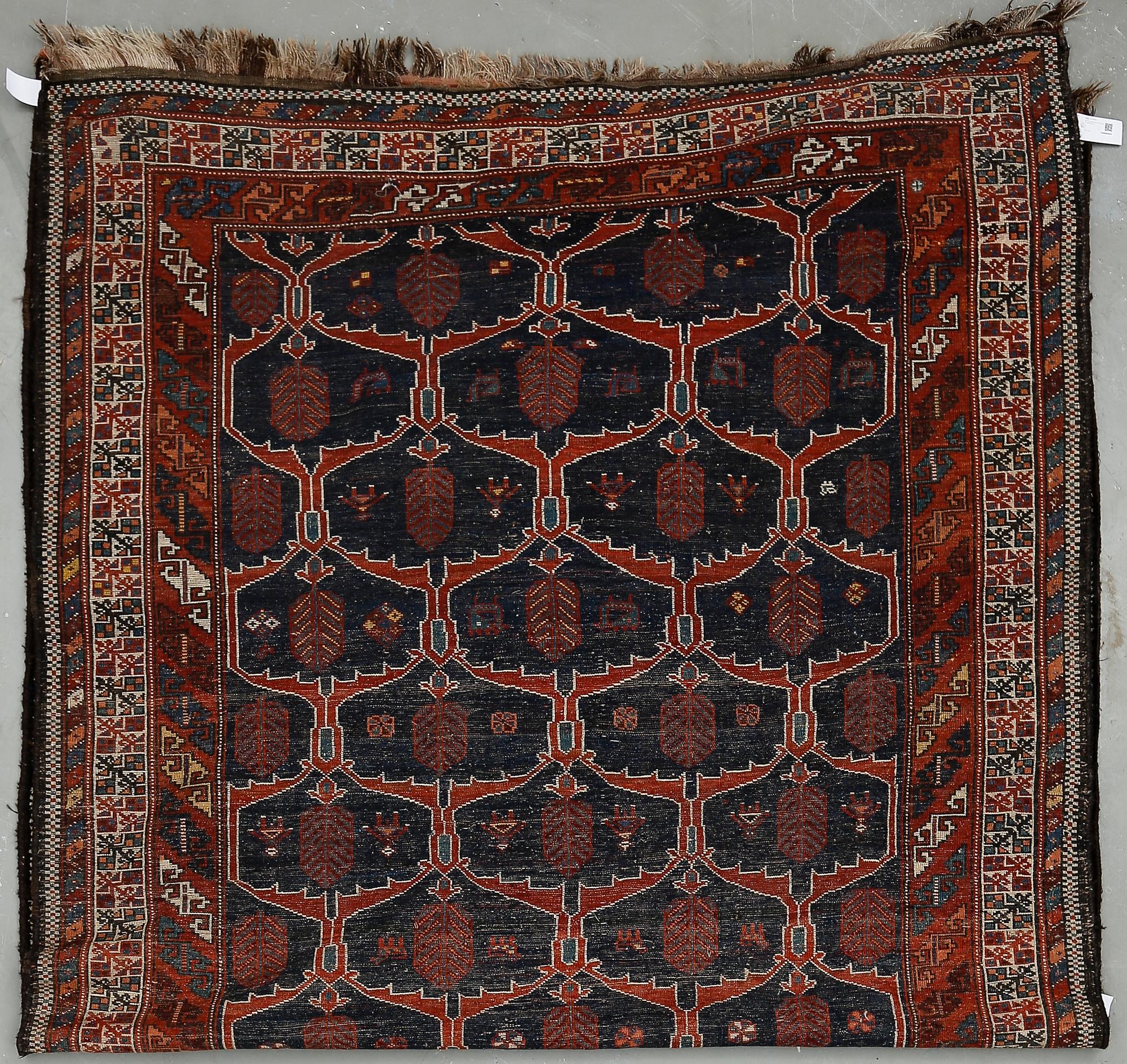 MATTA, semiantik orientalisk. Ca 362x198 cm.