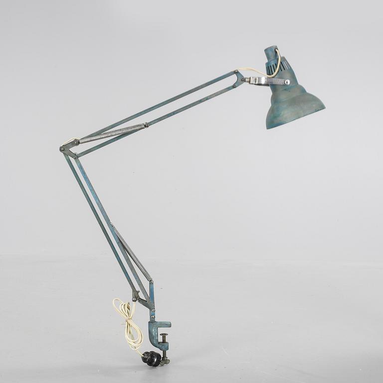 SKRIVBORDSLAMPA, 1900-talets mitt.