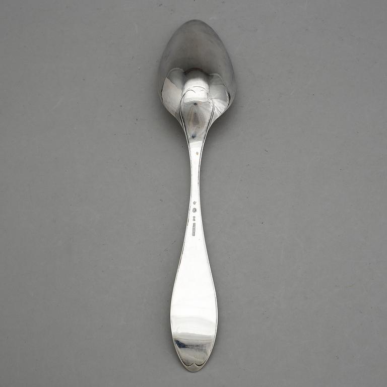 RAGUSKED, silver, Carlsson, med otydlig stadsstämpel, 1834. Vikt ca 120 g.