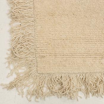 Rug, Cappelen Dimyr, "No 10", approx. 335 x 285 cm.