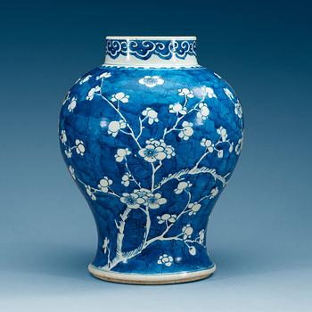 1885. A blue and white jar, Qing dynasty, Kangxi (1662-1722).