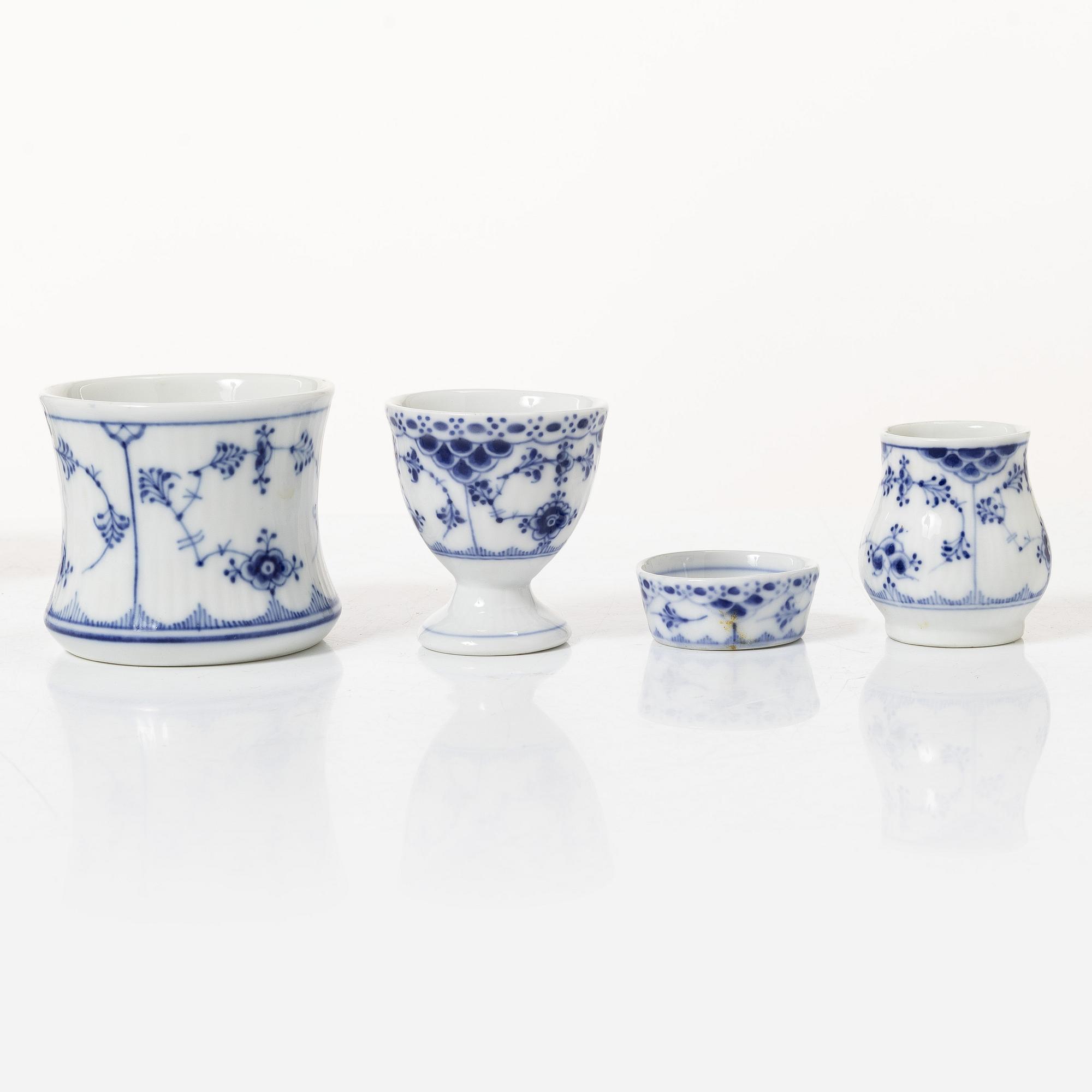Royal Copenhagen, A part Royal Copenhagen blue fluted coffee service, Denmark, 20th century. (33 pieces).