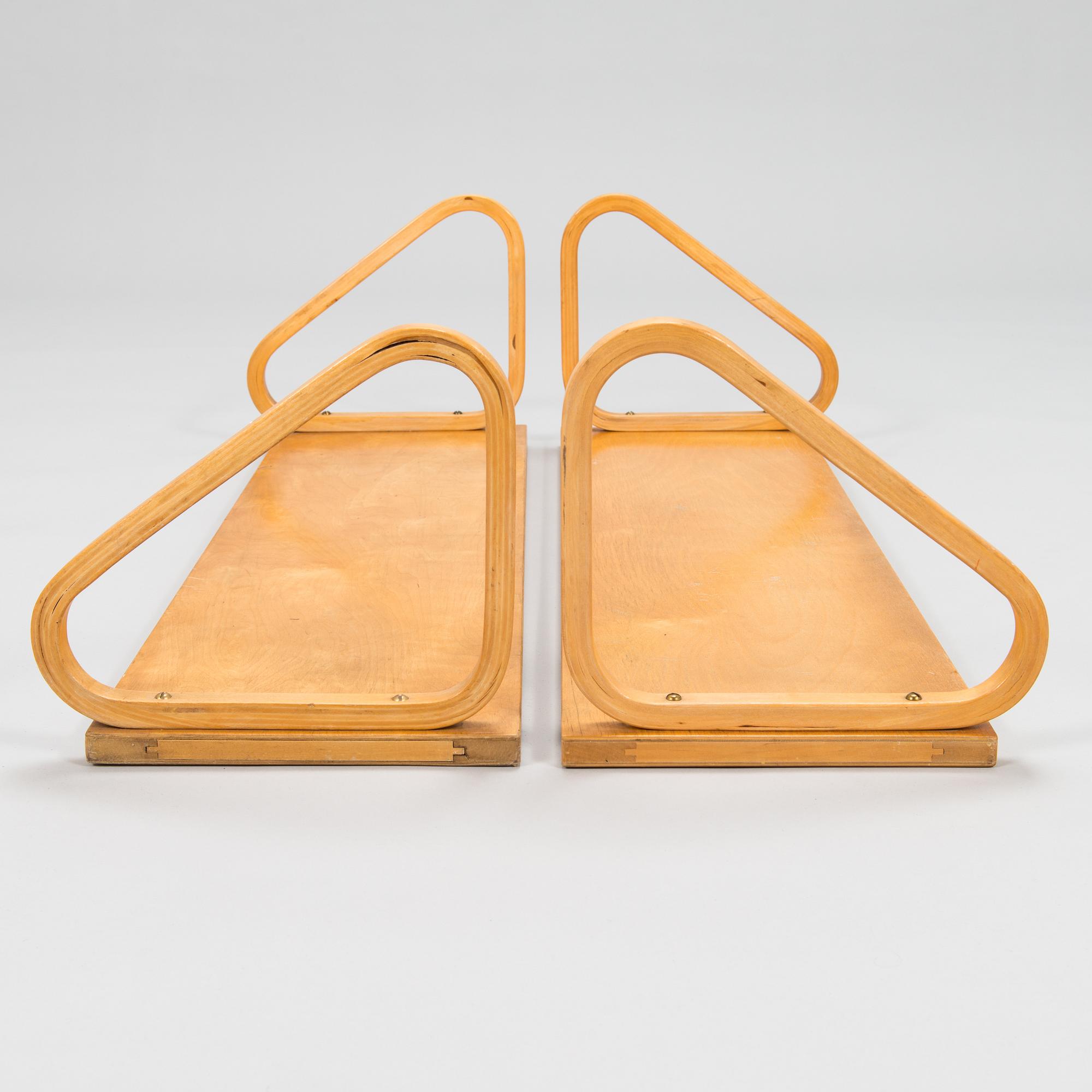 ALVAR AALTO, hyllyjä, 2 kpl, 112B, Artek 1900-luvun puoliväli.