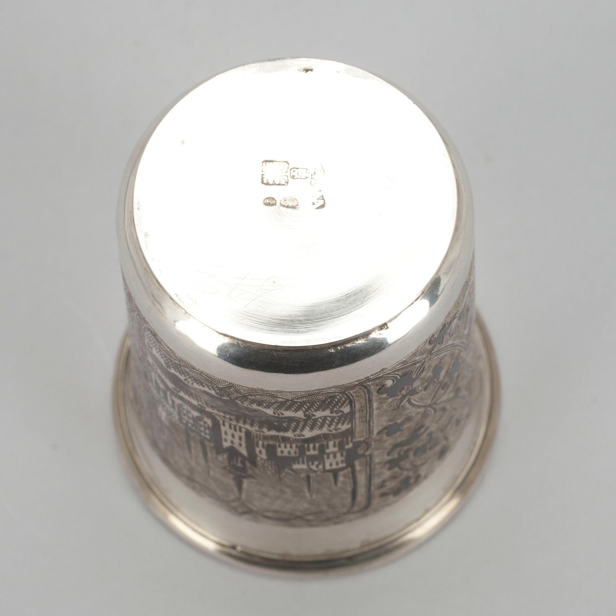 BÄGARE, silver, niello, Moskva 1858. Vikt 113 g.