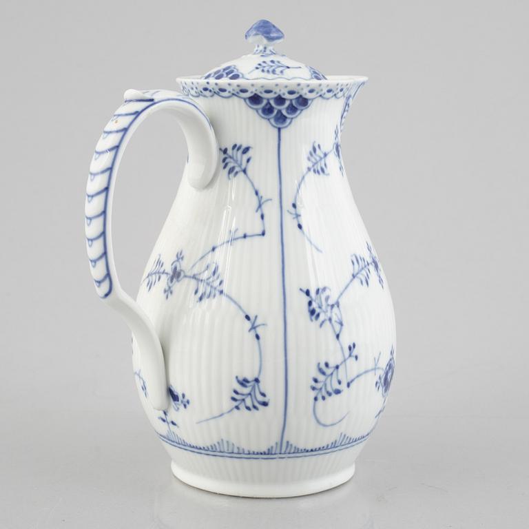 A 'Blue Fluted Half Lace' / 'Musselmalet' chocolate pot, Royal Copenhagen, 1956.