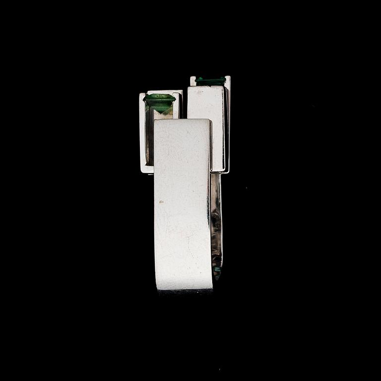 OLE LYNGGAARD, ring, 14K vitguld, briljantslipade diamanter, gröna turmaliner.