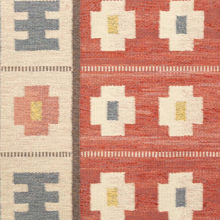 Anna-Greta Sjöqvist, a flat weave rug, signed AGS, c. 214 x 137 cm.