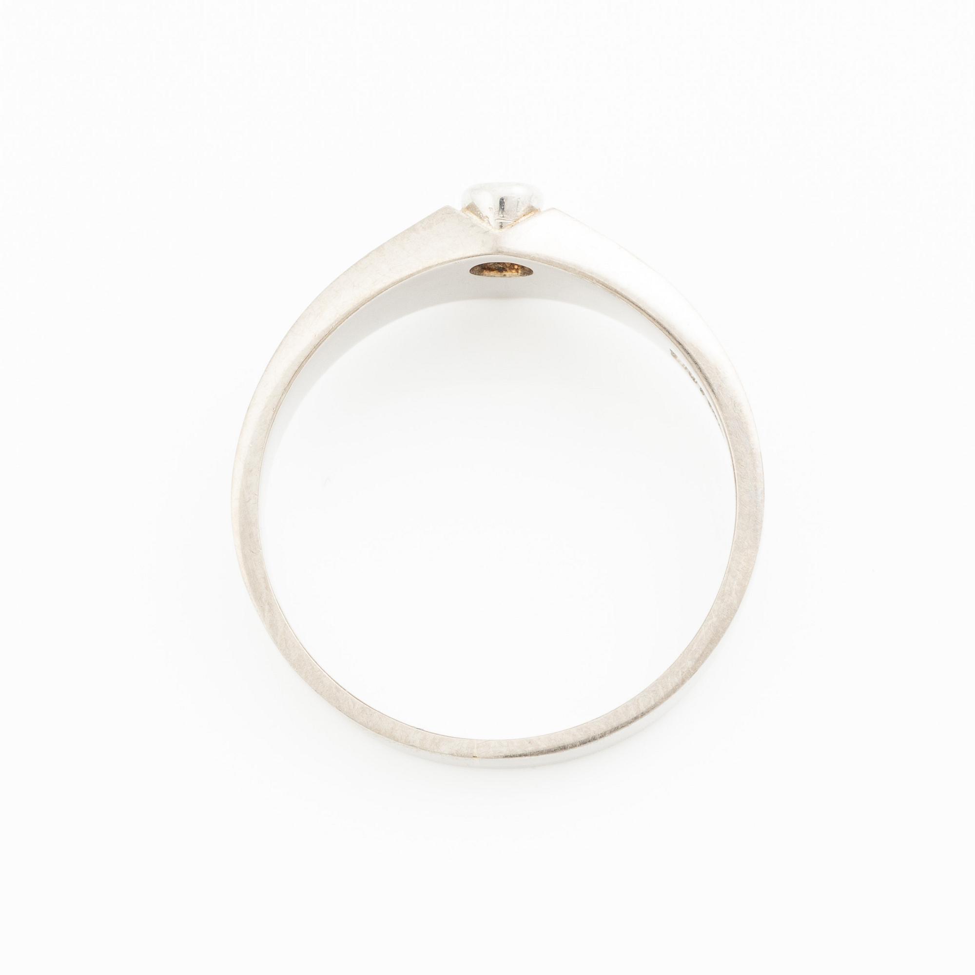 Lapponia, ring 18K white gold set with a round brilliant-cut diamond, Finland 1977.