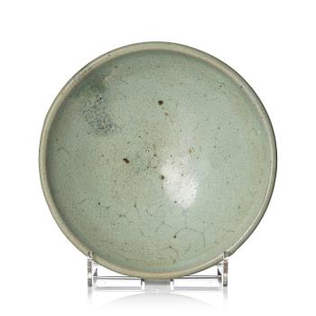 967. A pale green jun glazed bowl, Jin/Yuan dynasty.