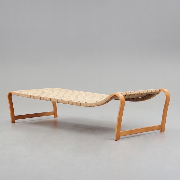 Bruno Mathsson, a "Paris", daybed, Firma Karl Mathsson, Värnamo, Sweden 1950's.