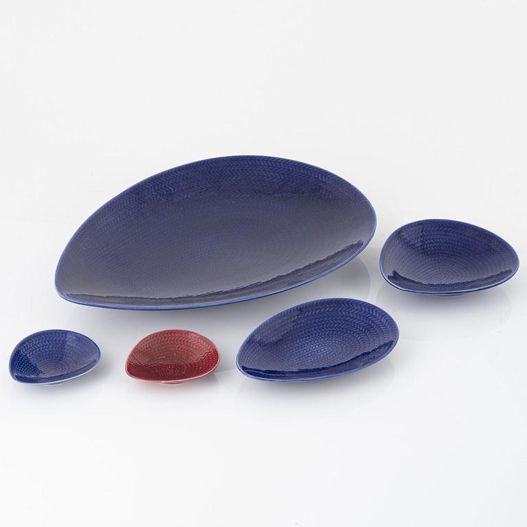 Hertha Bengtson, a 35-piece 'Blå eld' flintware service, Rörstrand.