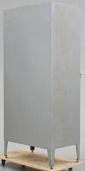 KLÄDSKÅP, 1950-tal.