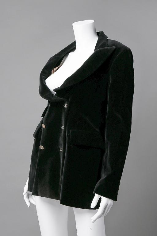 KAVAJ, Vivienne Westwood.
