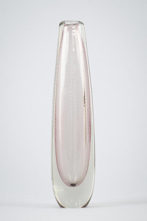 VAS, glas. Gunnel Nyman, Nuutajärvi 52.