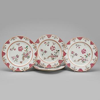 TALLRIKAR, 5 st, kompaniporslin, Kina, 1700-tal.