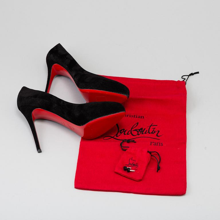 CHRISTIAN LOUBOUTIN, skor, storlek 41.