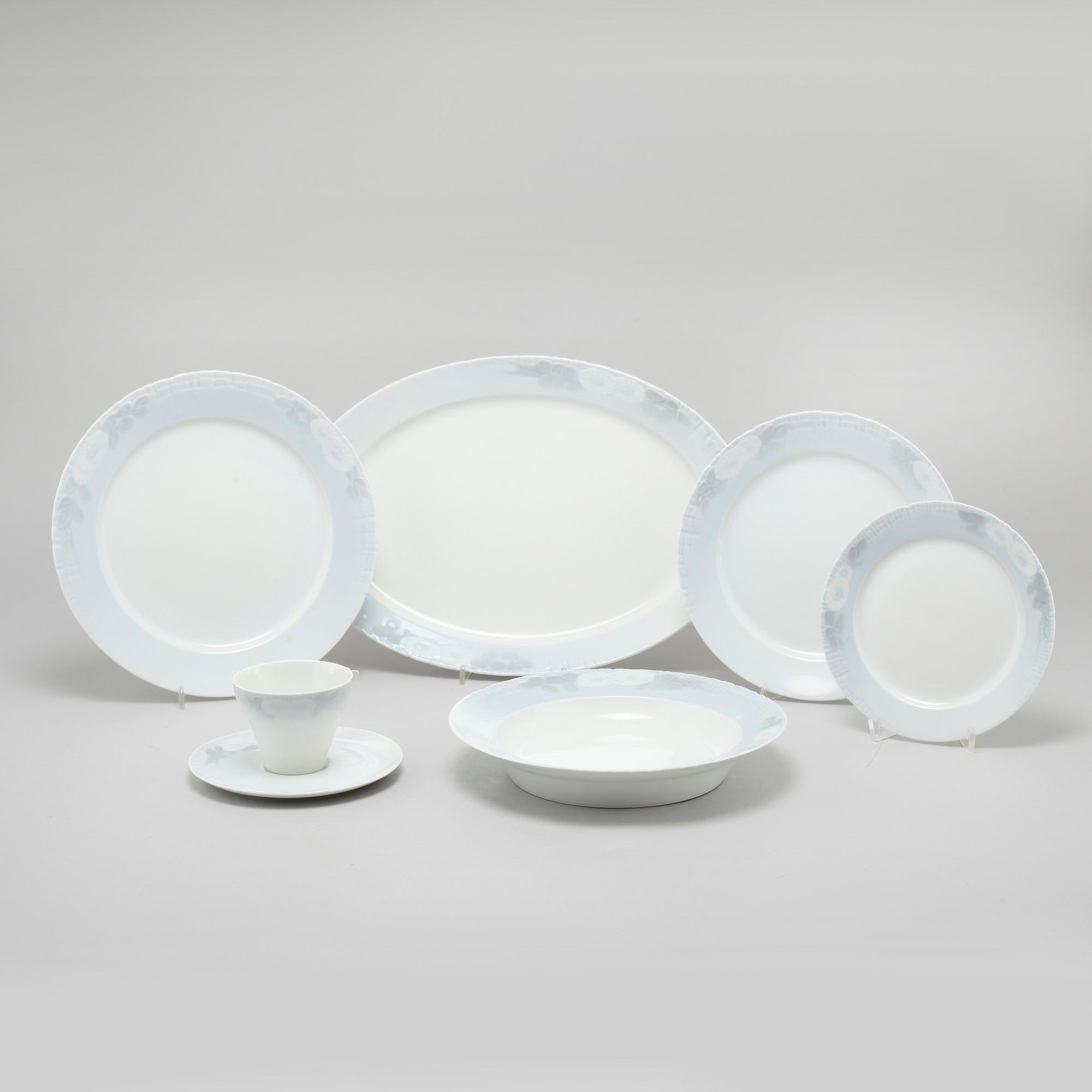 A porcelain set of tableware of 41 pcs "Midsummer Night's Dream", Royal Copenhagen, 20th century.