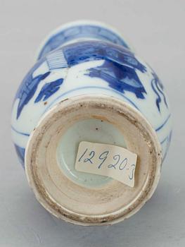 VAS, porslin, Kina, Qingdynastin, Kangxi (1662-1722).