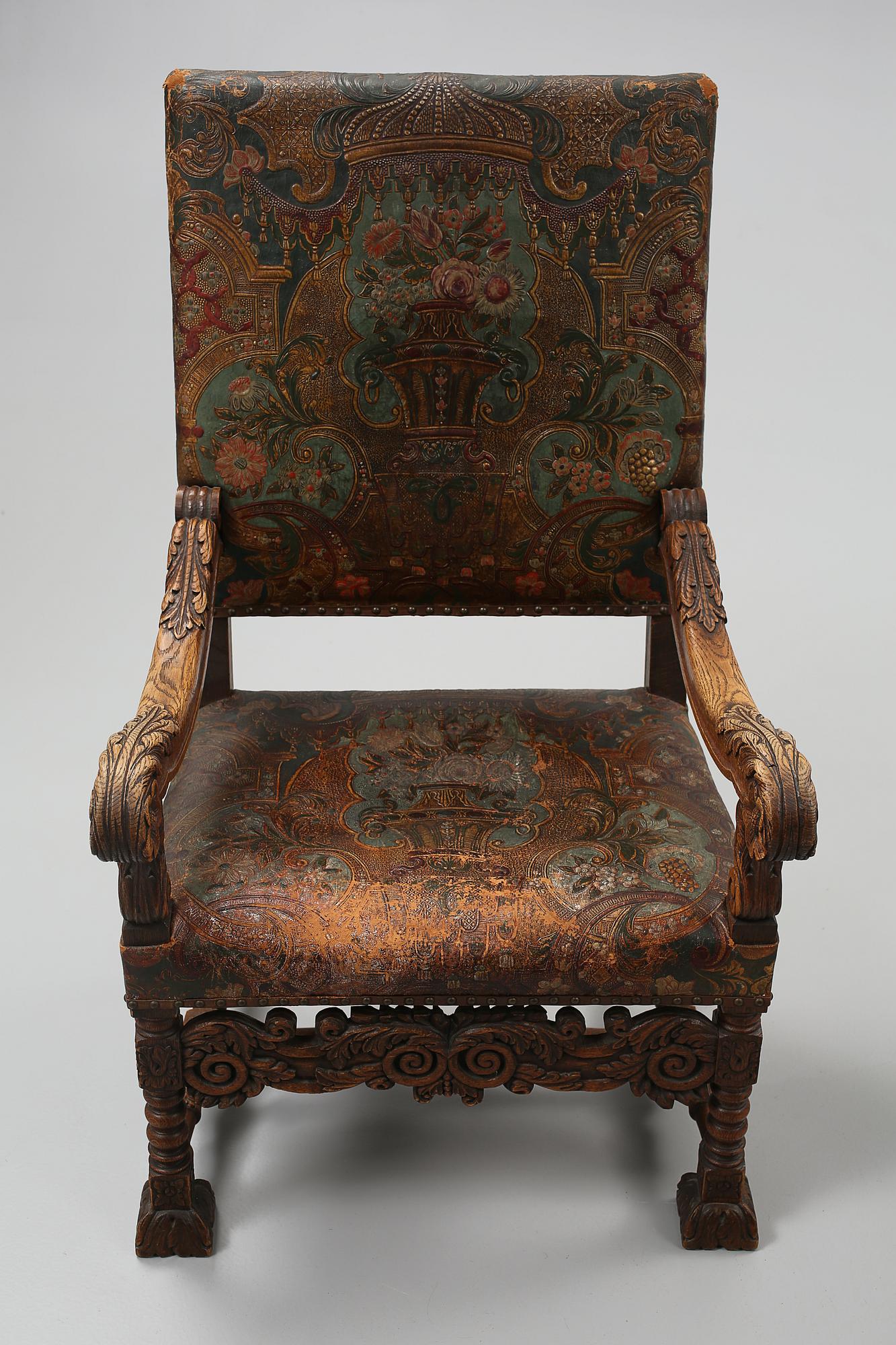 KARMSTOLAR, ett par, barockstil, omkring år 1900.
