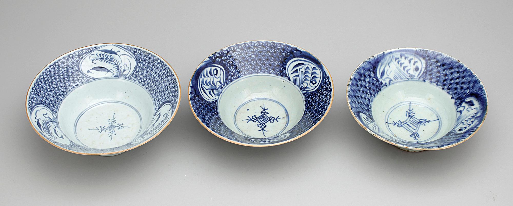 SKÅLAR, 3 st, porslin, 1600/1700-tal Kina.