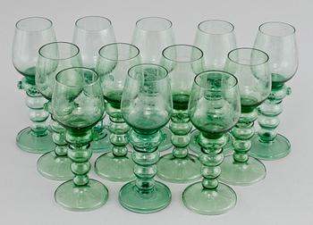 REMMARE, 12 st, snarlika, glas, omkring 1900-talets mitt.