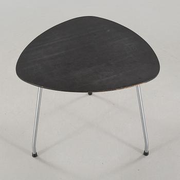 A set of office furniture by Lindqvist Verkstad AB.