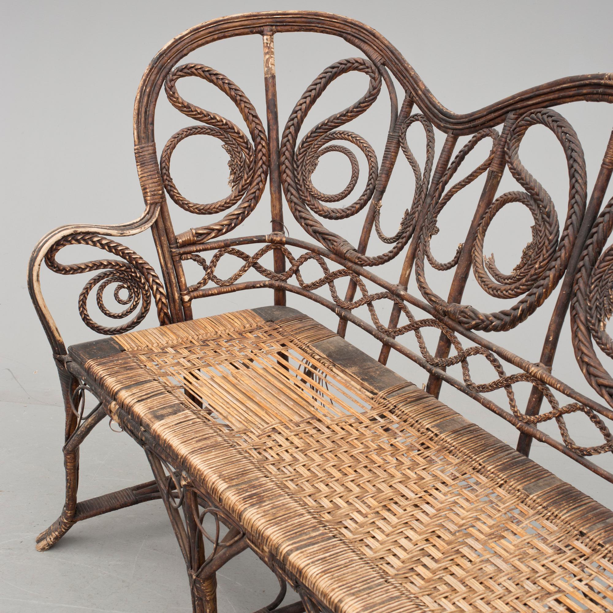SOFFA, korgarbete, omkring 1900.