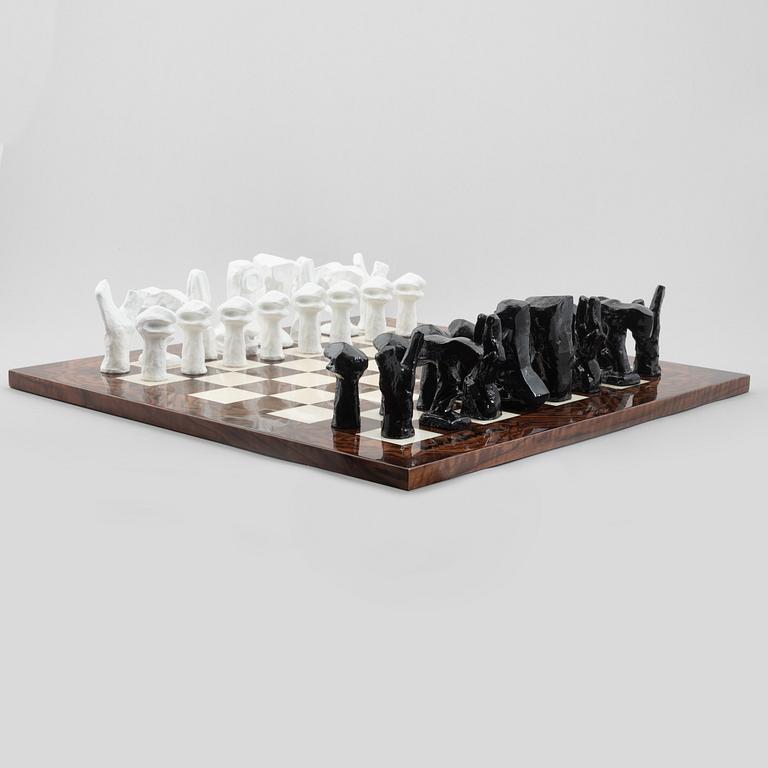 Bengt Lindström, a chess set, executed circa 1994-95.