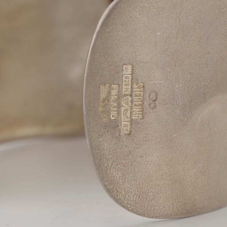 BJÖRN WECKSTRÖM, armband av sterlingsilver, "Mannen från Merkurius", Lapponia 1970. Vikt ca 70 gram.