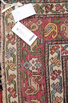ANTIQUE KARABAGH RUNNER. 597 x 106 cm.