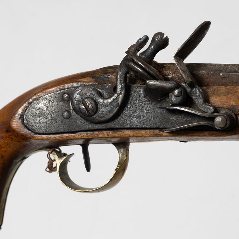 Flintlåspistol och slaglåspistol, Sverige, 1800-tal.