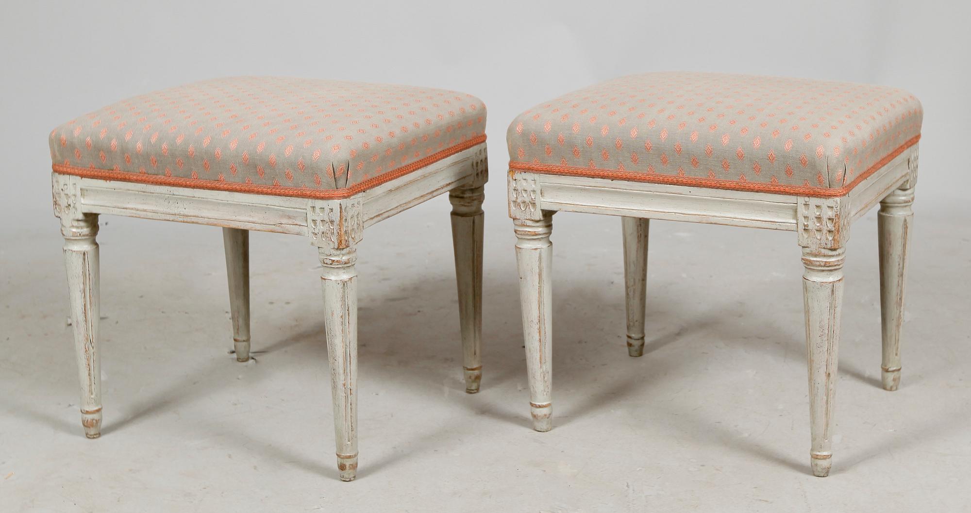 TABURETTER, 1 par, gustavianska, 1700-/1800-tal.