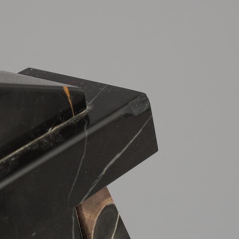 A 20th century marble mantle clock and lidded box.