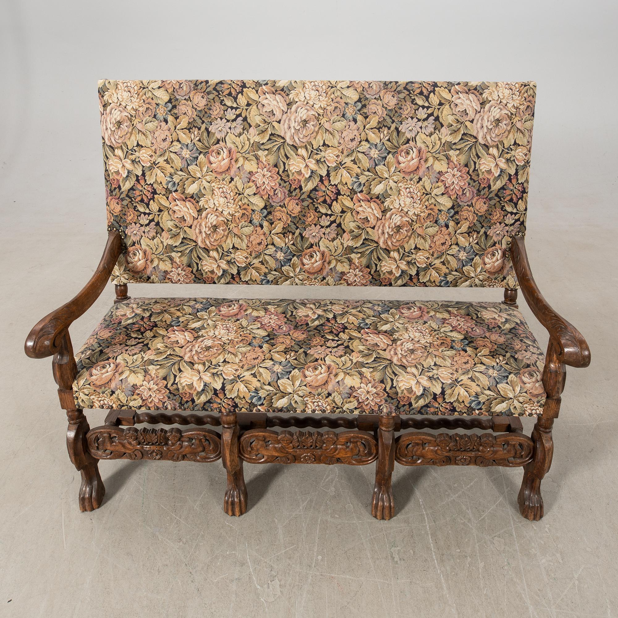 Soffa Barock-stil 1900-talets första hälft.