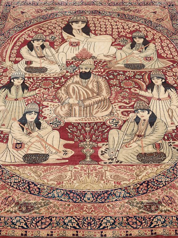 RUG. Antique Kerman Laver Figural. 233,5 x 144 cm.