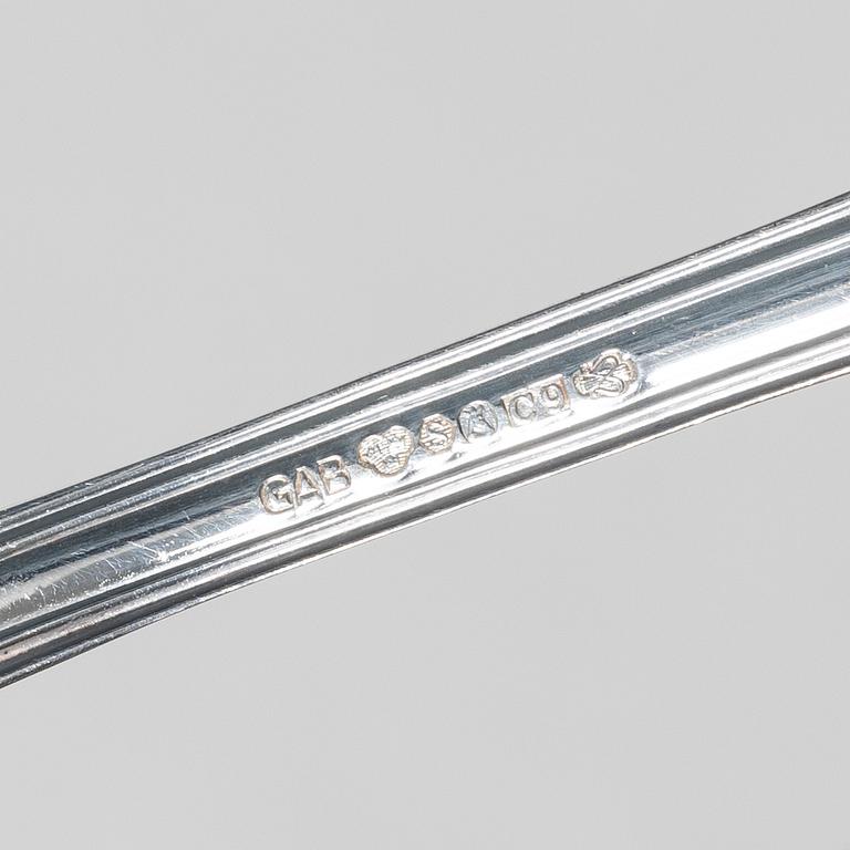 C.G. Hallberg, A set of Swedish silver spoons, model "Olga", Stockholm 1950s (36 pcs).