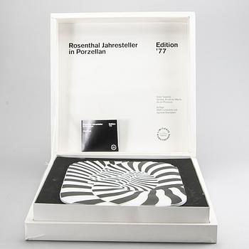 VICTOR VASARELY, Rosenthal, Edition-77, porcelaine.