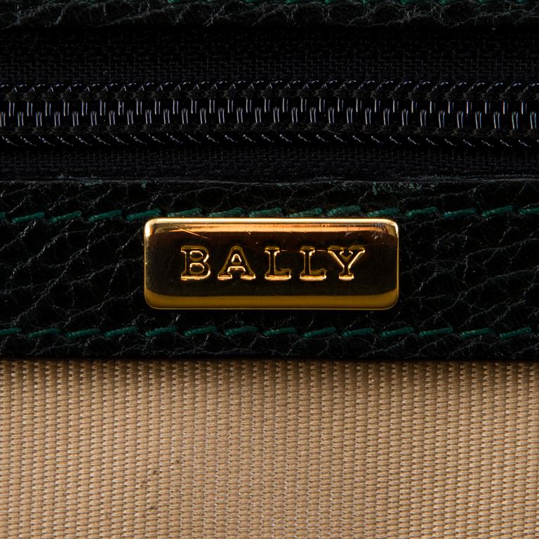 BALLY LEATHER WEEKEND BAG.