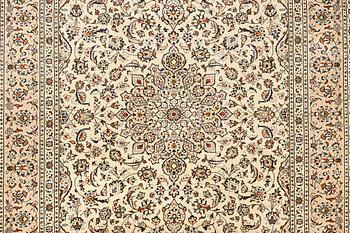 A Kashan carpet, c. 355 x 238 cm.