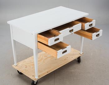 SKRIVBORD, Jugend, 1900-talets första hälft.