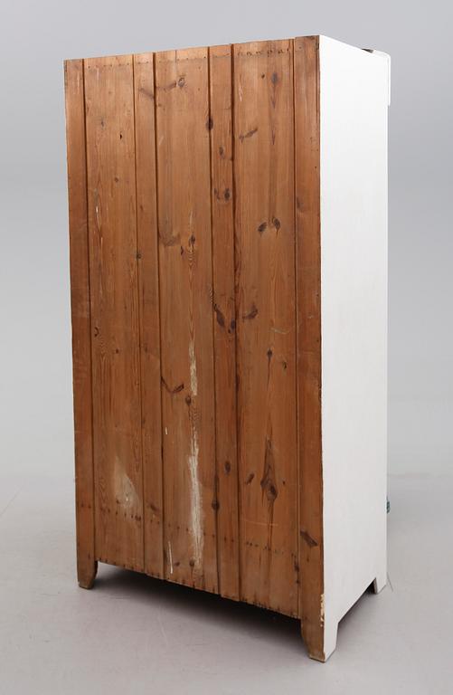 KLÄDSKÅP, 1900-talets början.