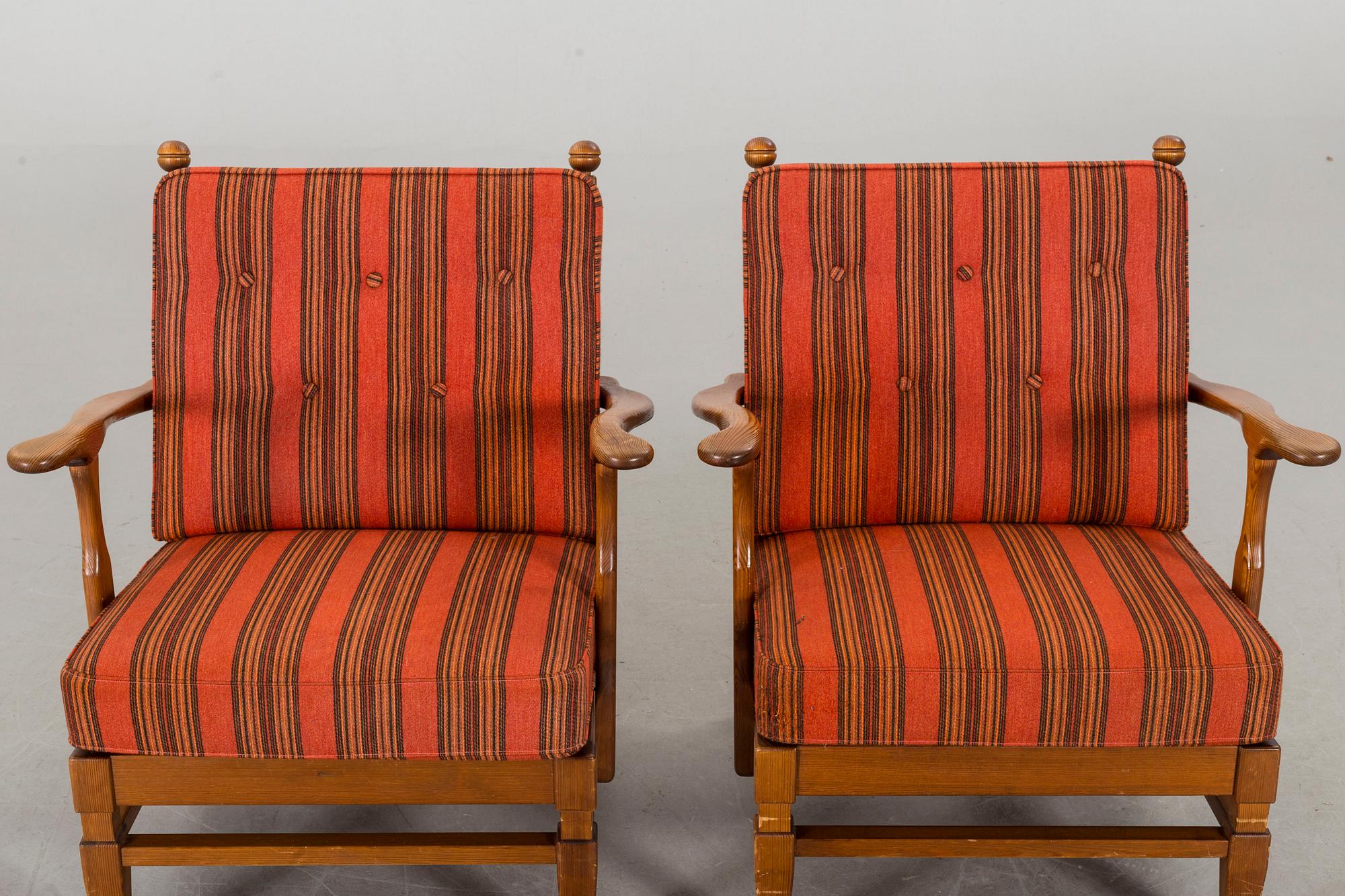 A pair of 1940's Swedish "Åre" pine armchairs by Göperts möbler.