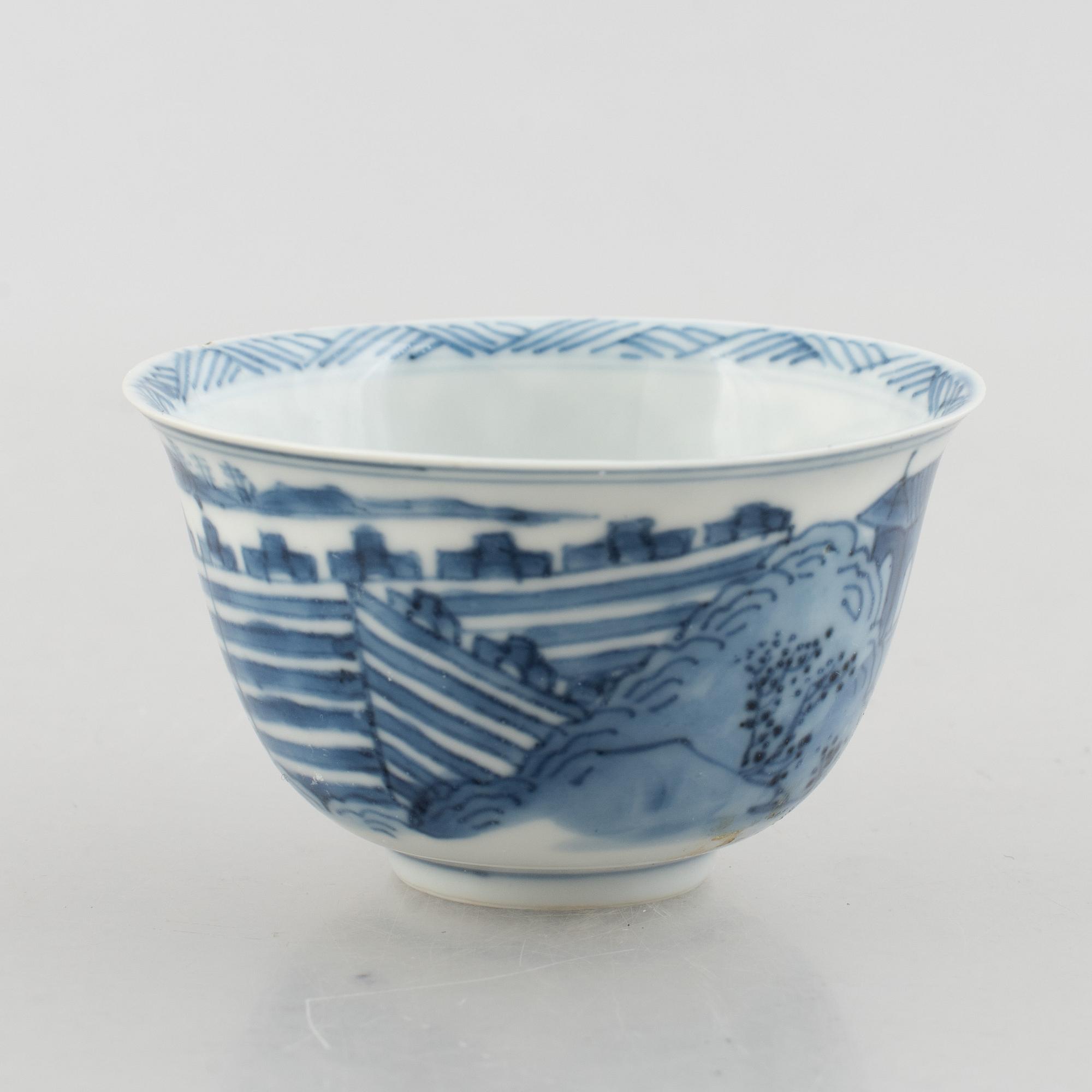 Kopp med fat, porslin, Kina, Kangxi (1662-1722).